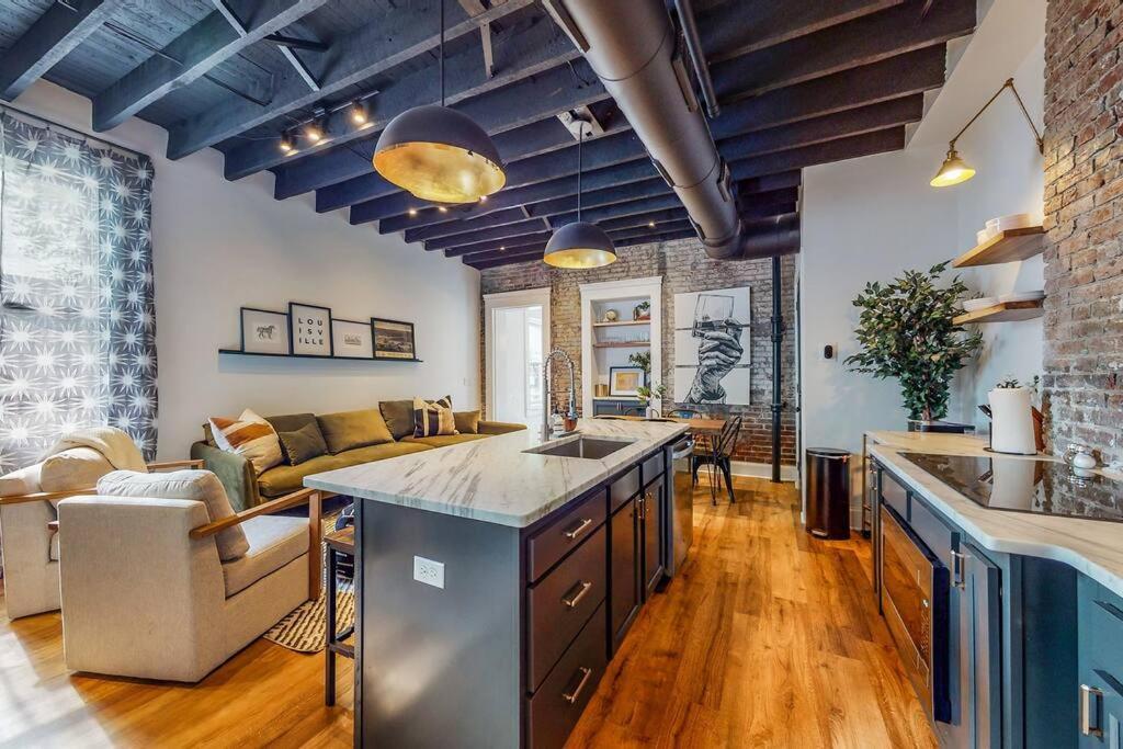Luxury 8 Bed/4 Ba Nulu Home Private Yard/Parking Louisville Exterior foto